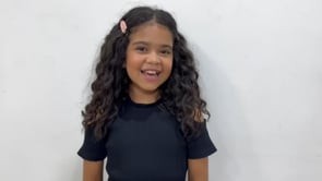 Apresentação em inglês - Wallentina Bomfim