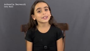 Antonella Benvenuti/ 9 anos/ 1,20m