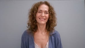 Vídeo apresentação Adriana Rabelo