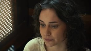 Beatriz desabafa com padre