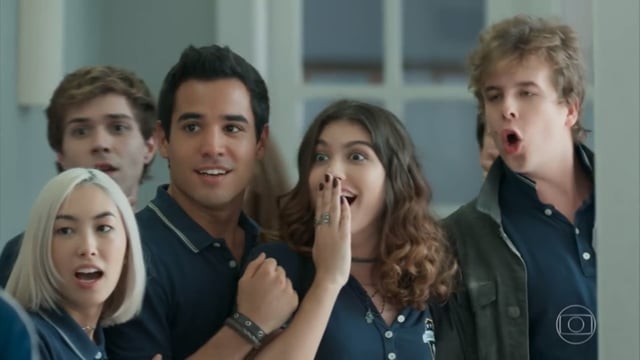 CENA - MALHAÇÃO VIVA A DIFERENÇA