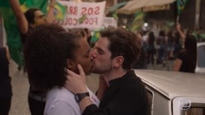 Amor de Mãe - Rede Globo (Raul e Vitória Jovens)