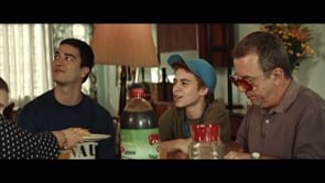 Filmes "A menina que matou os pais" e "O menino que matou meus pais"
