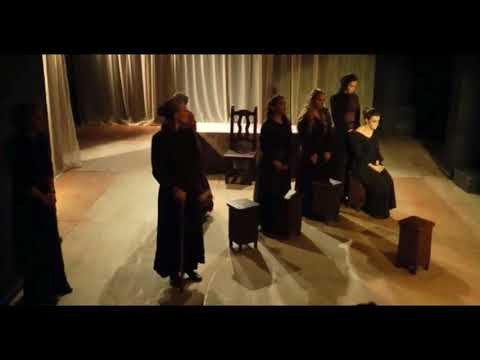 Cenas da peça A CASA DE BERNARDA ALBA de F. Garcia Lorca; Direção David Herman