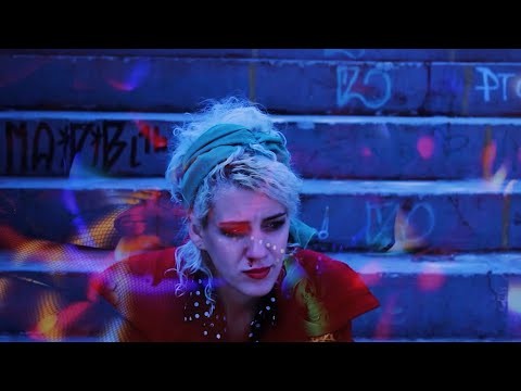 EDIT AINDA NÃO É SEXTA - GABRIELA GOMES