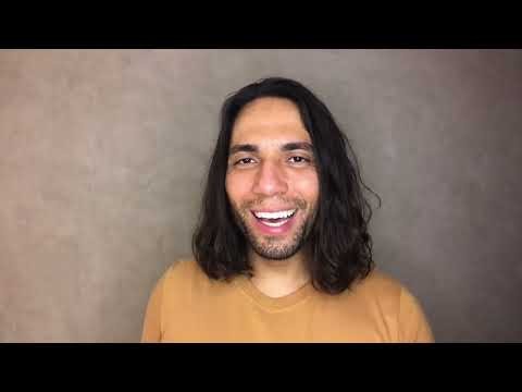 Cantando "Conselho", samba de Almir Guineto