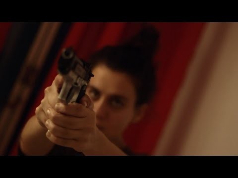 EDIT CURTA "BLACKOUT"