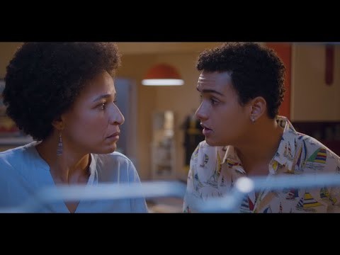 Série Além do Guarda-Roupa | Max