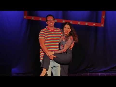Cris Pompeo e Viny Arêas em "Teste de Elenco" (Humor).