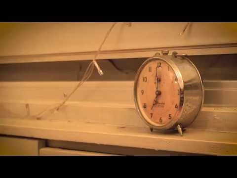 Curta - A Escritora e o piano