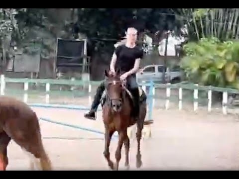 Vídeo Bella Lábegàlini