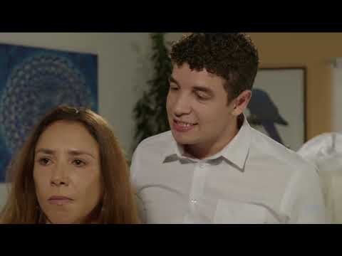 Cena de Hilda Furacão