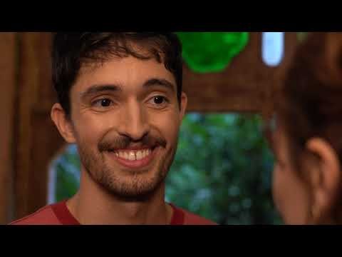 cena: Vamos sair daqui?