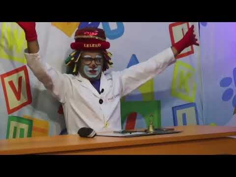 Alícia e o tênis novo. Escolinha do Leleko