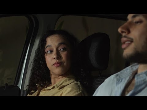 Cena em dupla (dentro do carro) - "Despedida | Apaixonada pelo melhor amigo"
