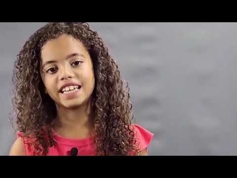 Monólogos "Vamos ajudar o Julinho" e "A bota que me escolheu"