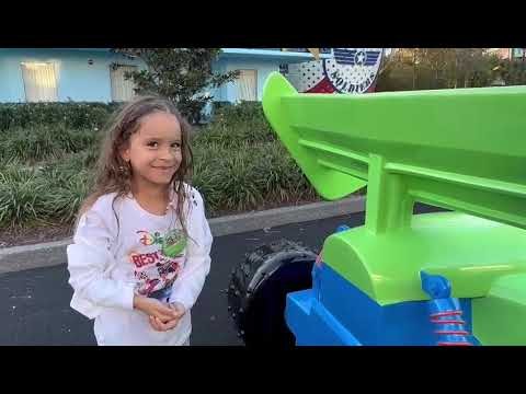 CENA CARRO - "IMPROVISO E CRIATIVIDADE"