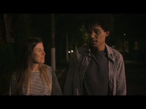 Trechos do curta "Procurando pelo rosto que eu tinha"