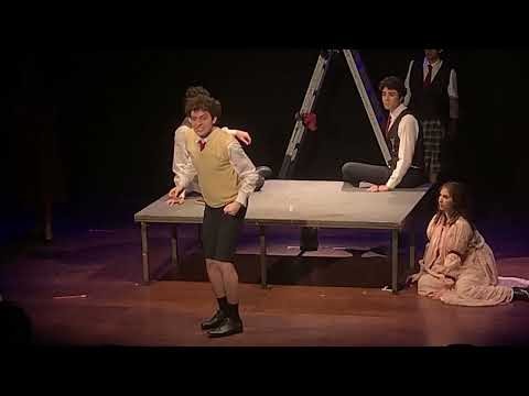 Renan Cuisse (Moritz) em O Despertar da Primavera - Um Grito de Alerta