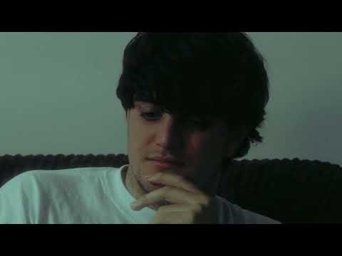 Qual a sua Saudade?- Curta Metragem- Personagem: Carlo