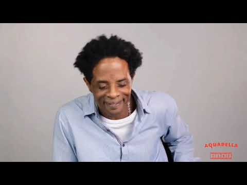 Livro Além das palavras de Felipê Aguiar