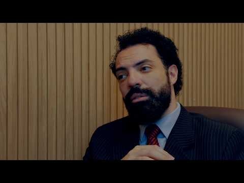 Mediano - Monólogo de comédia