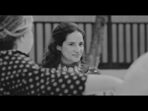 Filme Amare - Almoço em família