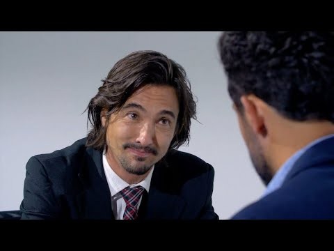 Mario Candido - ator - Vendedor de concessionária em conflito com cliente