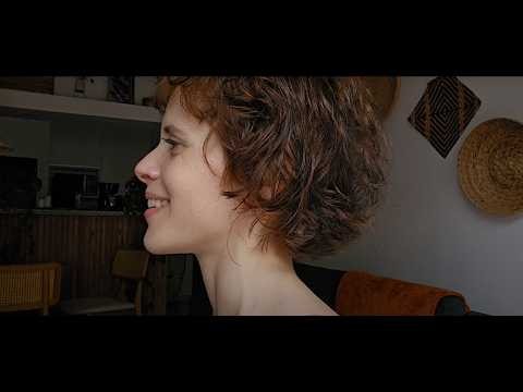 Beatriz Bresolin- Vídeo de apresentação simples (rosto/corpo)