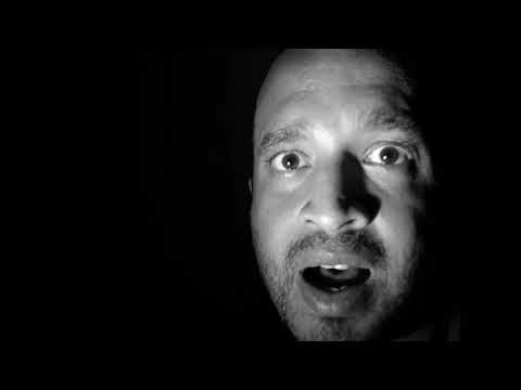 Vídeo-espetáculo O HOMEM SEM PAPEL
