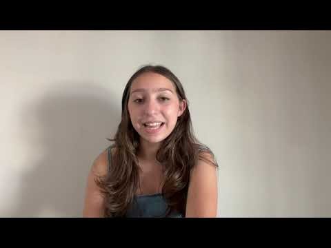 Apresentação Sofia Louise em Espanhol