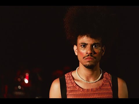 Monólogo - Um Homem Célebre (2025)