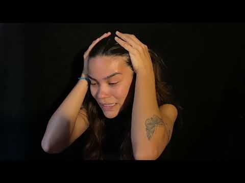 QUEM VAI COM ELA? (MONÓLOGO) - JULIA MOUZA