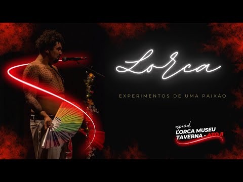 O ATOR ASY SANCHES EM PERFORMANCE CÊNICA