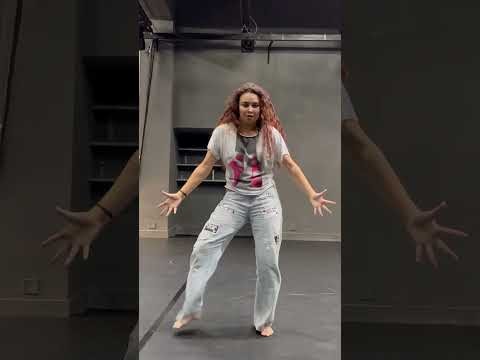 Vídeo Dançando - Ginga (Iza)