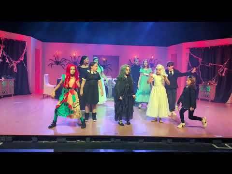 Música - Min no Mundo de Tim Burton