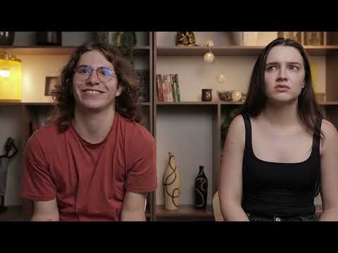Cena de comédia em dupla