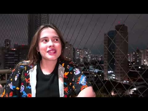 Monologo Inglês - Leena Santos
