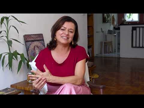 "Entrevista" Captação e edição: Paula Tonelotto Direção: Camilla Flores