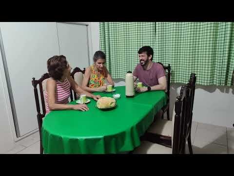 Compilação de cenas - Hóspede invisível
