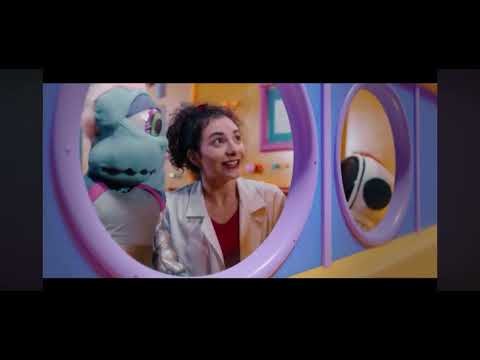 Maya na série "Experimento Lab" da Fundação Siemens