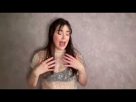 Vídeo cantando
