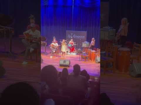 Festival Groove 30 anos - "O que será (a flor da pele)”, de Chico Buarque.
