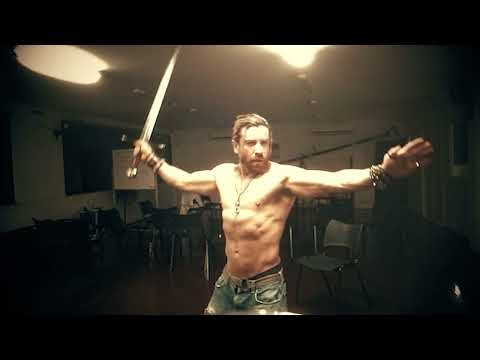 Combate com ESPADA MEDIEVAL