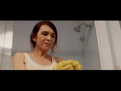 "O Banho" curta-metragem de Liese Martinez (editado)