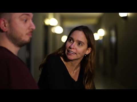 Charlie - Cena (Inglês)