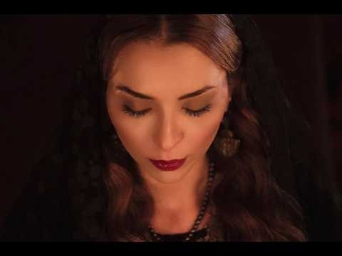 Cenas da personagem Cassandra
