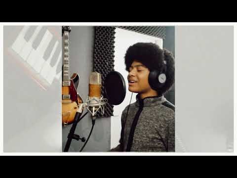 Victor Hugo Martins- Cover