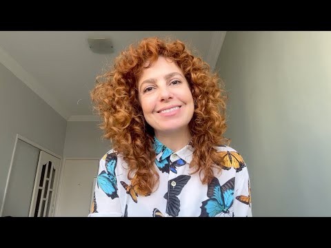 Vídeo curto de apresentação // ATRIZ Raquel Alvarenga